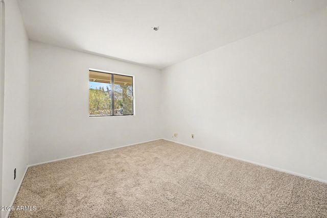 9438 N 16TH Place, Phoenix, AZ 85020