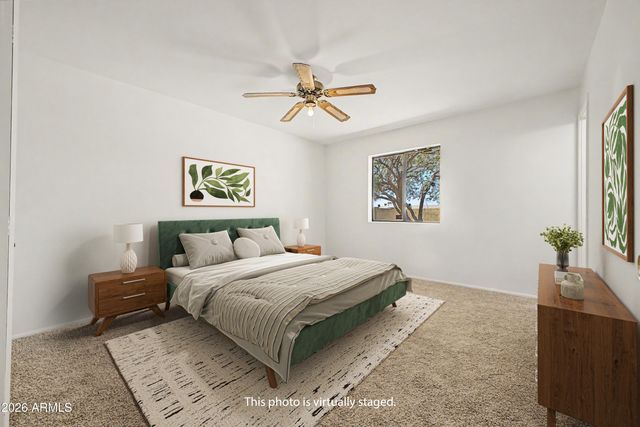 9438 N 16TH Place, Phoenix, AZ 85020
