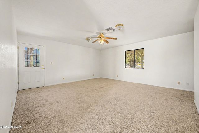 9438 N 16TH Place, Phoenix, AZ 85020