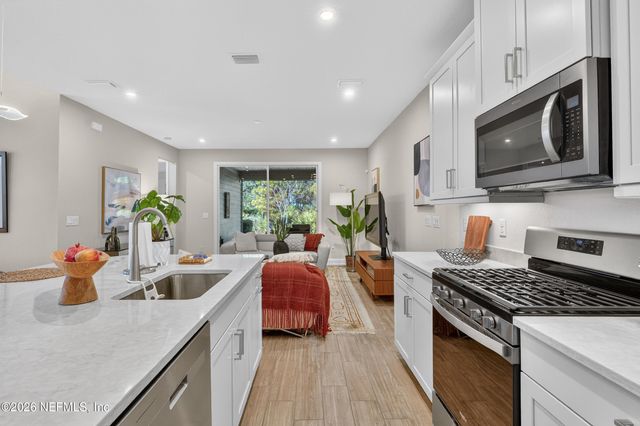 59 FLY LINE Drive, St. Johns, FL 32259