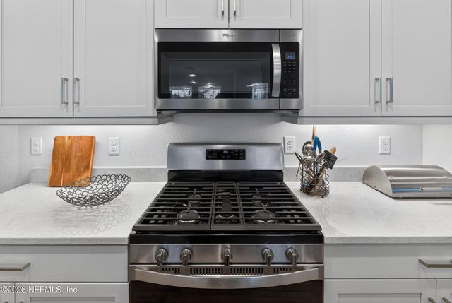 59 FLY LINE Drive, St. Johns, FL 32259