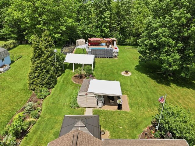 12570 Jackson Drive, Burton, OH 44021