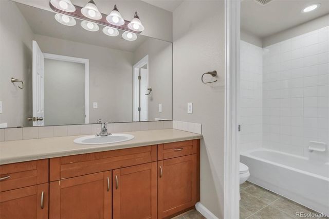5023 S Shawnee Street, Aurora, CO 80015