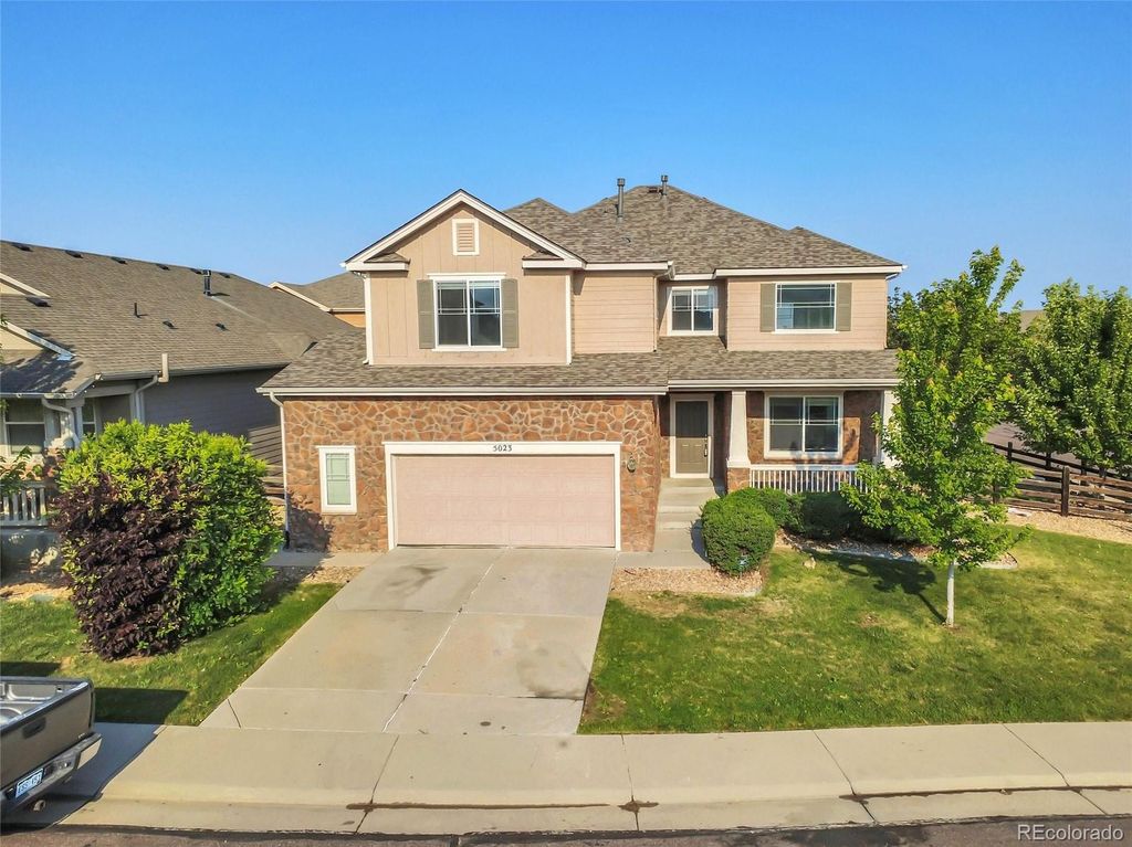 5023 S Shawnee Street, Aurora, CO 80015