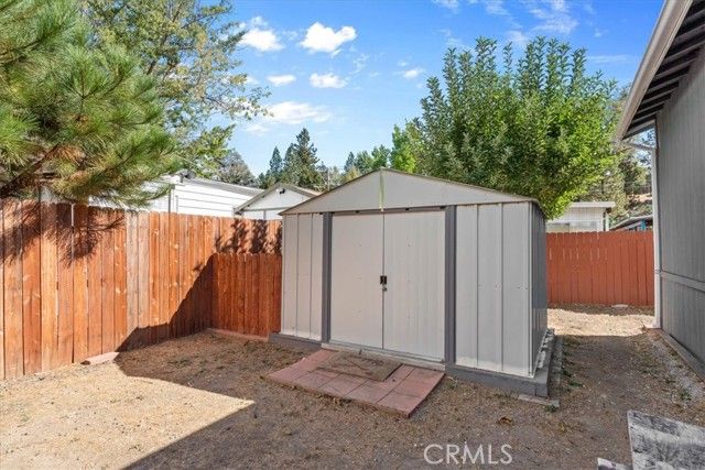22899 Byron Road, Crestline, CA 92325