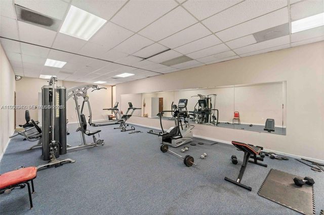 8415 SW 107th Ave 323W, Miami, FL 33173