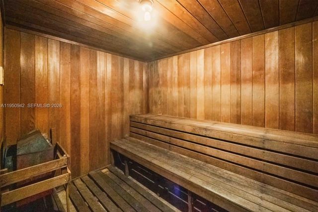 8415 SW 107th Ave 323W, Miami, FL 33173