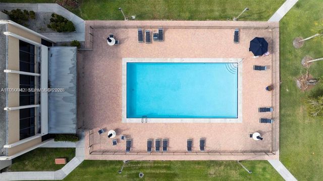 8415 SW 107th Ave 323W, Miami, FL 33173