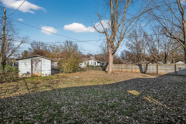 515 E Greenwood Street, Springfield, MO 65807