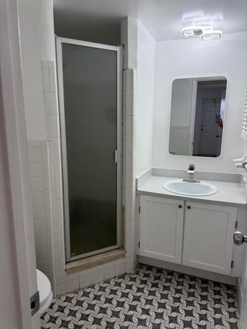 1400 NE 55th Street, Fort Lauderdale, FL 33334