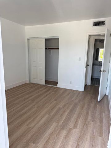 1400 NE 55th Street, Fort Lauderdale, FL 33334