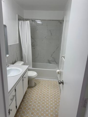 1400 NE 55th Street, Fort Lauderdale, FL 33334