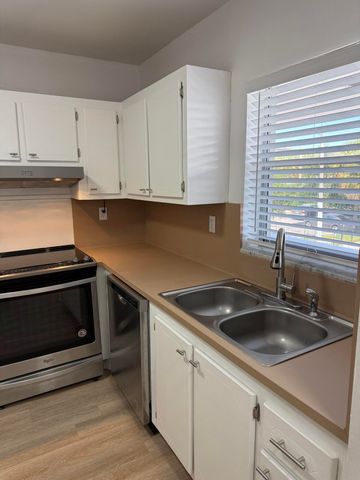 1400 NE 55th Street, Fort Lauderdale, FL 33334