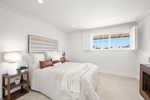 21612 Polynesian Lane, Huntington Beach, CA 92646
