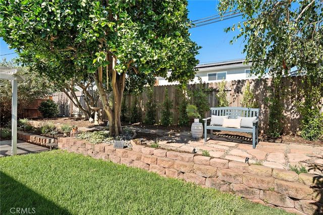 21612 Polynesian Lane, Huntington Beach, CA 92646