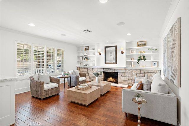 21612 Polynesian Lane, Huntington Beach, CA 92646