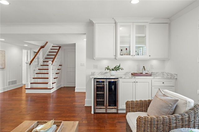 21612 Polynesian Lane, Huntington Beach, CA 92646