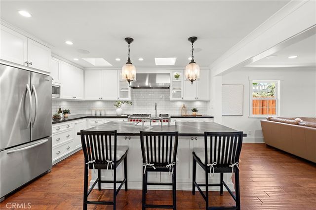 21612 Polynesian Lane, Huntington Beach, CA 92646