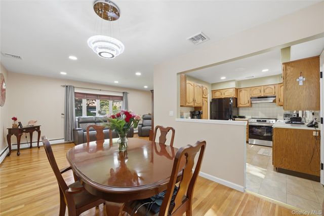 264 Buttonwood Avenue, Cortlandt Manor, NY 10567