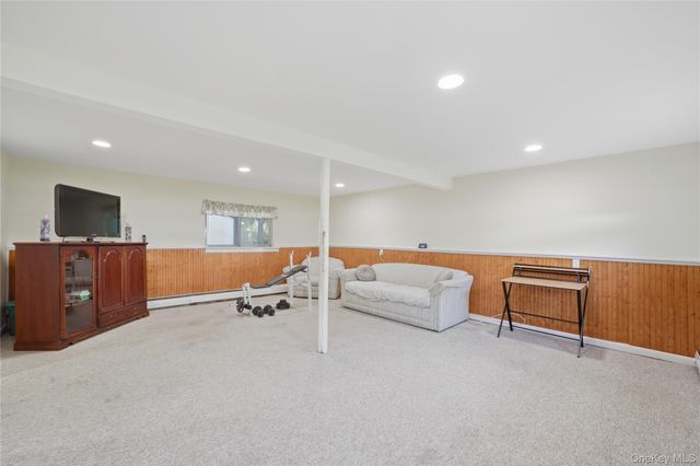 264 Buttonwood Avenue, Cortlandt Manor, NY 10567