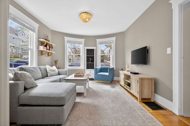 40 Montvale Street 1, Boston, MA 02131