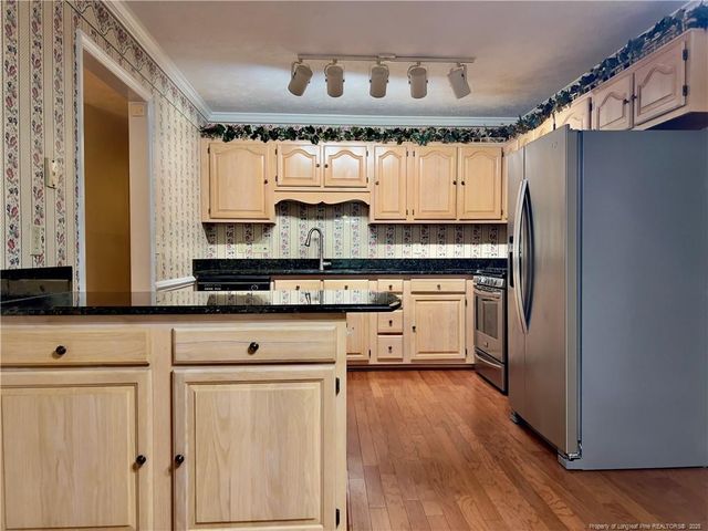 2432 LULL WATER Drive, Fayetteville, NC 28306