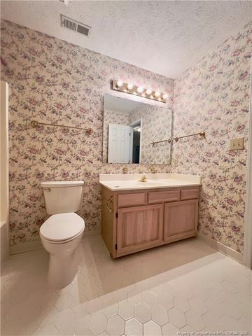 2432 LULL WATER Drive, Fayetteville, NC 28306