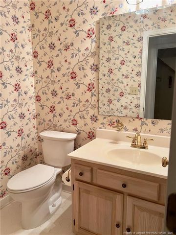 2432 LULL WATER Drive, Fayetteville, NC 28306