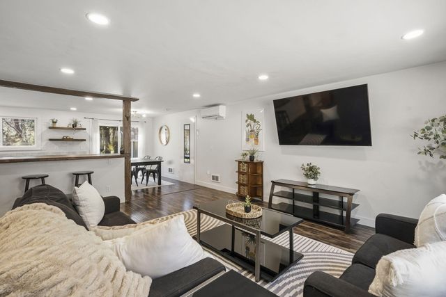 18949 Baker Road, Bend, OR 97702