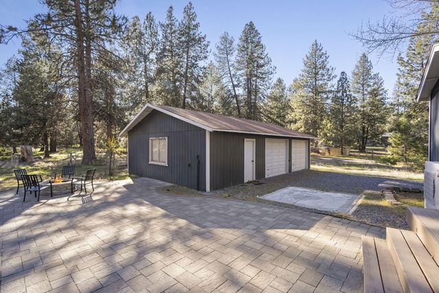 18949 Baker Road, Bend, OR 97702