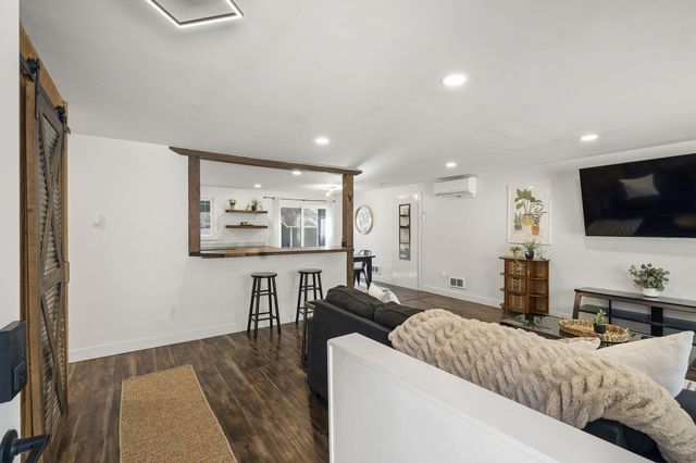 18949 Baker Road, Bend, OR 97702