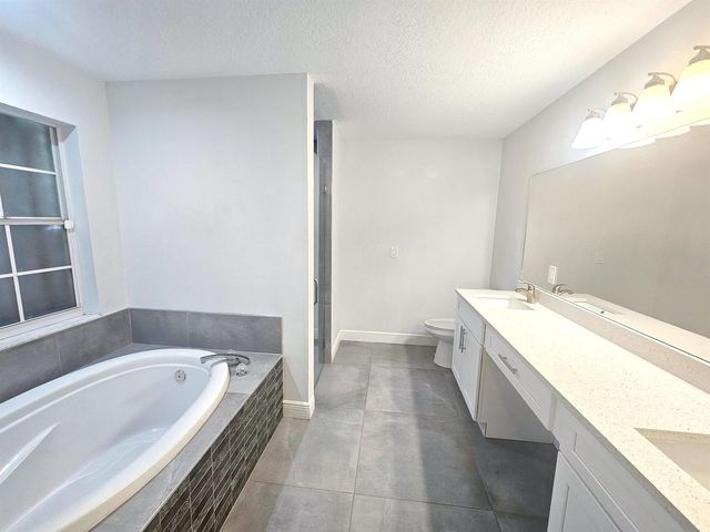 13588 74th Street N, West Palm Beach, FL 33412