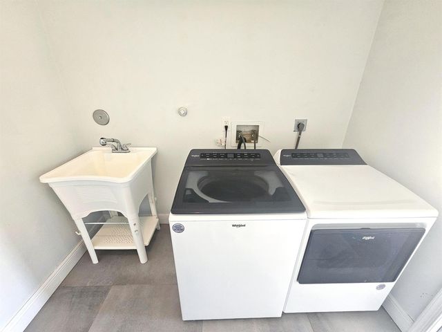 13588 74th Street N, West Palm Beach, FL 33412