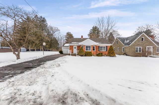 189 Sunnyside Road, Schenectady, NY 12302