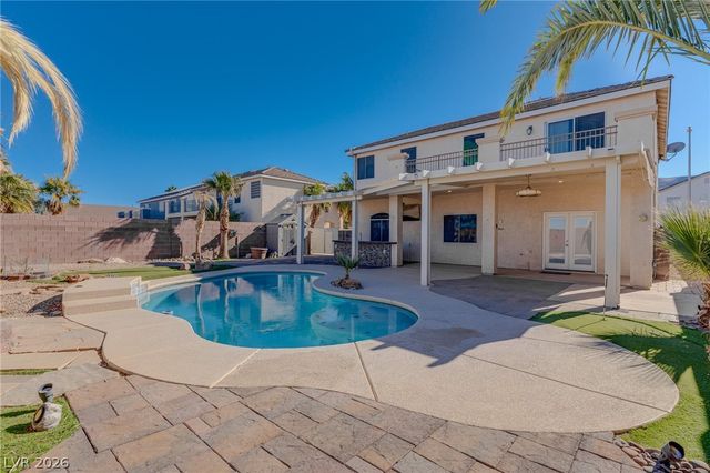 860 Viento Del Montagna Avenue, Henderson, NV 89012