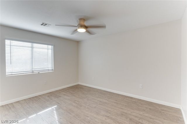 860 Viento Del Montagna Avenue, Henderson, NV 89012