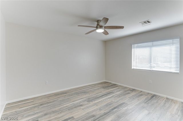 860 Viento Del Montagna Avenue, Henderson, NV 89012