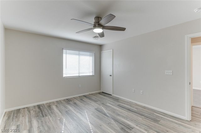 860 Viento Del Montagna Avenue, Henderson, NV 89012
