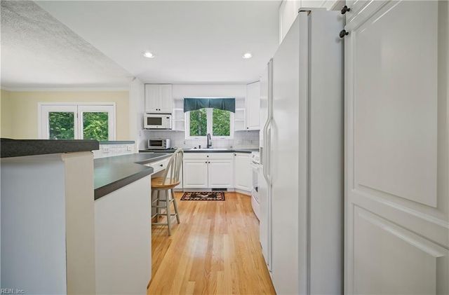 2301 Sibley CT, Virginia Beach, VA 23454