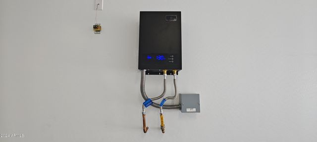 36235 W ROESER Road, Tonopah, AZ 85354