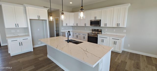 36235 W ROESER Road, Tonopah, AZ 85354