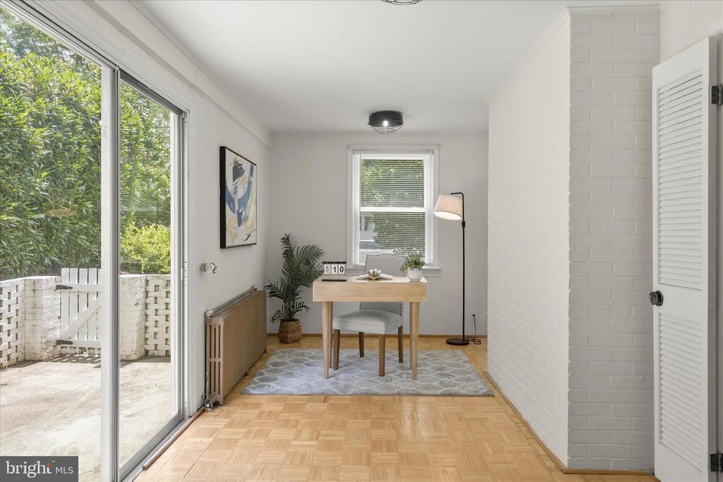 Image 28 of property listing at 4407 HIGHLAND AVE, Bethesda, MD 20814