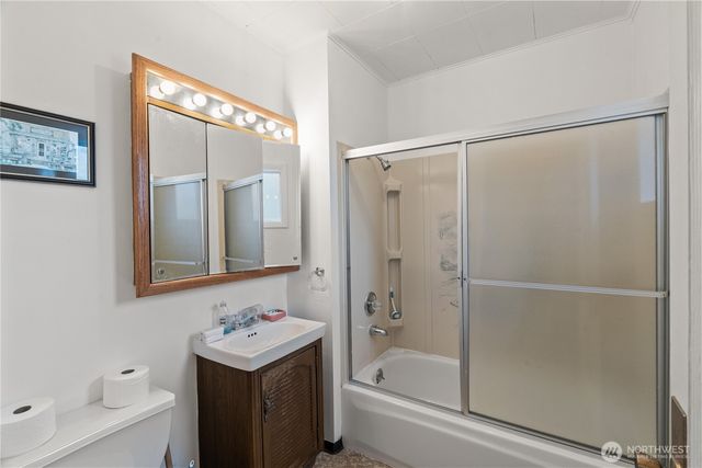 324 N F Street, Aberdeen, WA 98520