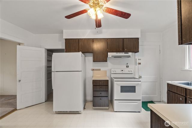 324 N F Street, Aberdeen, WA 98520