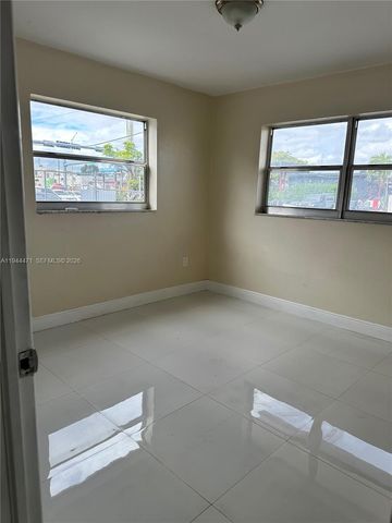 1640 SW 1st St 7, Miami, FL 33135