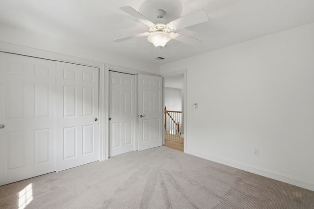 21 Manchester Pl, Natick, MA 01760