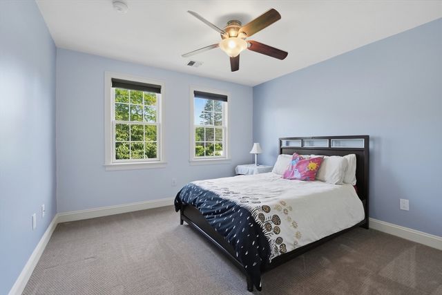 21 Manchester Pl, Natick, MA 01760