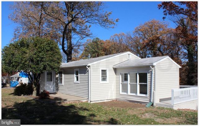 3735 W OX, Fairfax, VA 22033