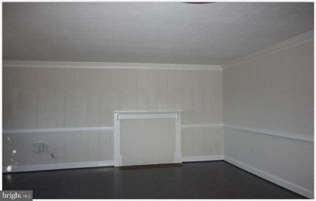 3735 W OX, Fairfax, VA 22033