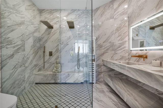 725 NE 22nd St PH2F, Miami, FL 33137